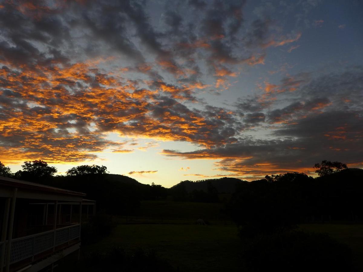 Rural Ambience With Netflix Apartment Mount George Exterior foto